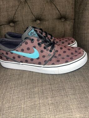 Nike SB Stefan Janoski sneakers youth size 4